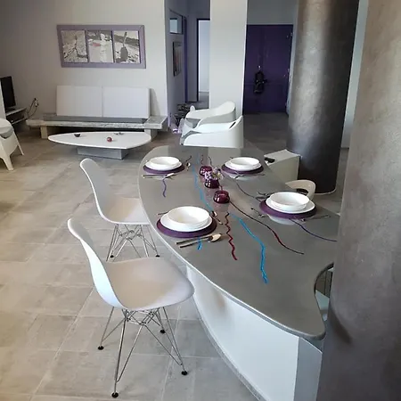 At Kiva-villa, Kampi, Kea, Cyclades, Greece